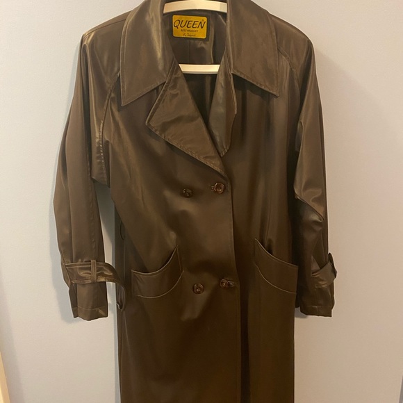 Male raincoat - Picture 1 of 2